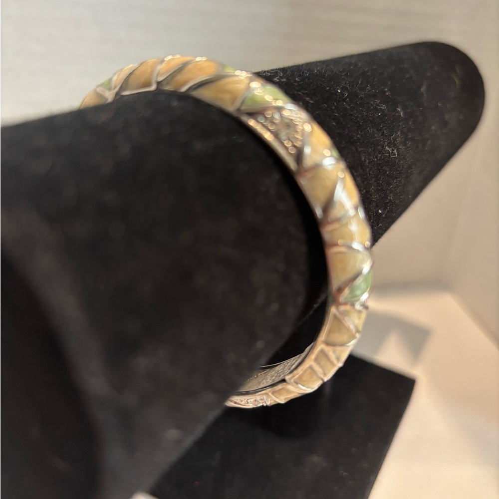 Vintage Pink Silver Gray Cloisonné Enamel Hinged Bangle Bracelet